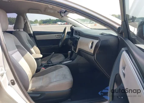 2018 Toyota Corolla Le z USA, uszkodzony, nr VIN 2T1BURHE4JC016663